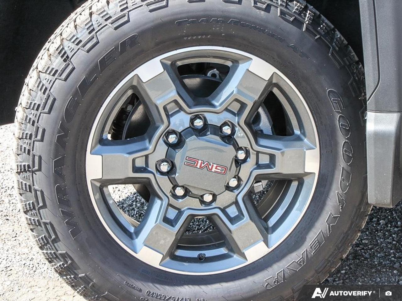 2026 GMC SIERRA 2500HD Crew Cab Standard Box 4-Wheel Drive SLT Photo