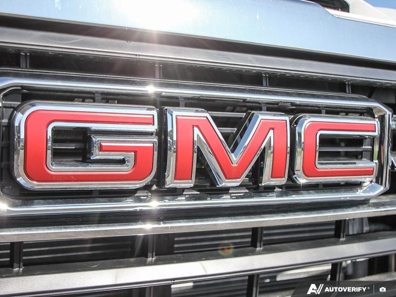 2026 GMC SIERRA 2500HD Crew Cab Standard Box 4-Wheel Drive SLT Photo