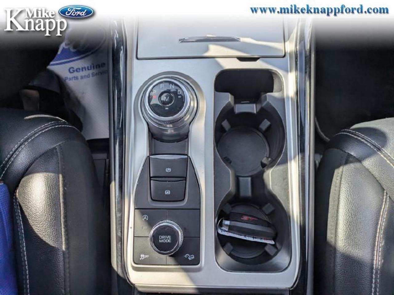 2022 Ford Explorer ST Photo