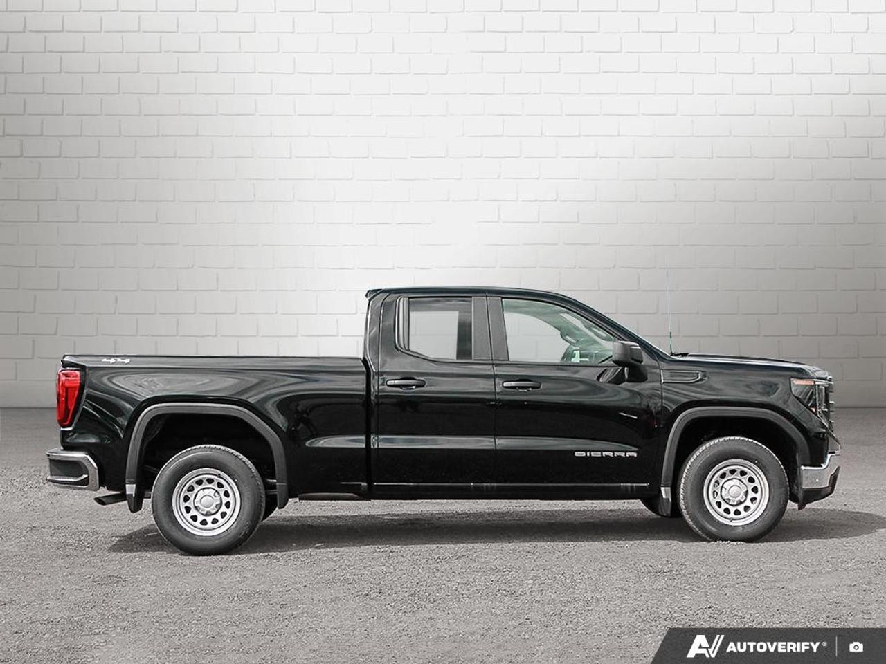 2026 GMC Sierra 1500 Double Cab Standard Box 4-Wheel Drive Pro Photo
