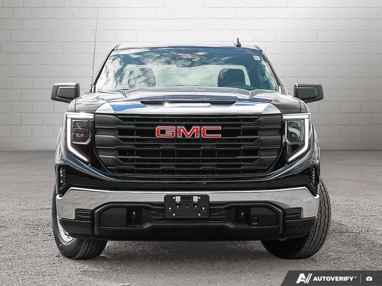 2026 GMC Sierra 1500 Double Cab Standard Box 4-Wheel Drive Pro Photo