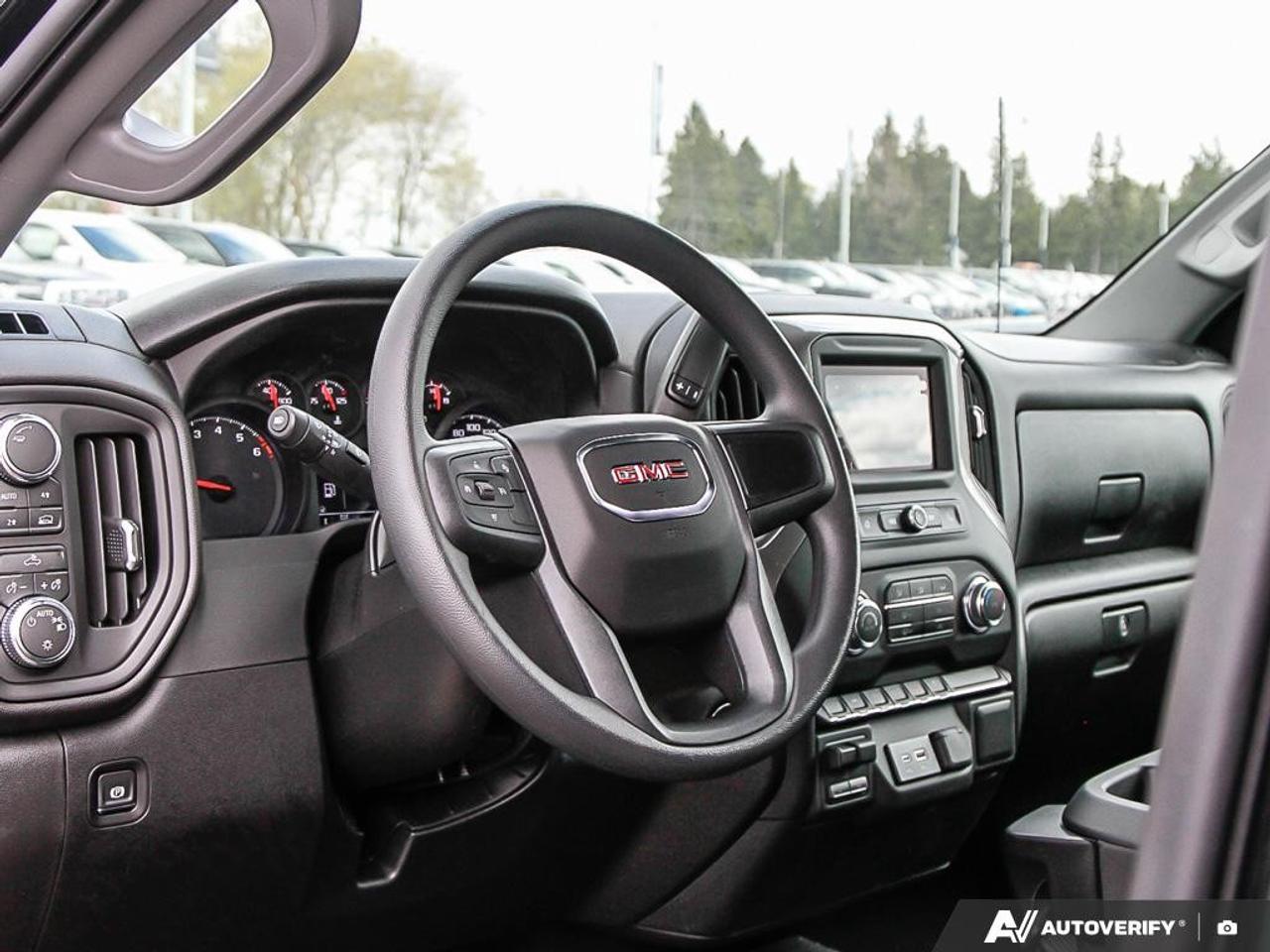 2026 GMC Sierra 1500 Double Cab Standard Box 4-Wheel Drive Pro Photo