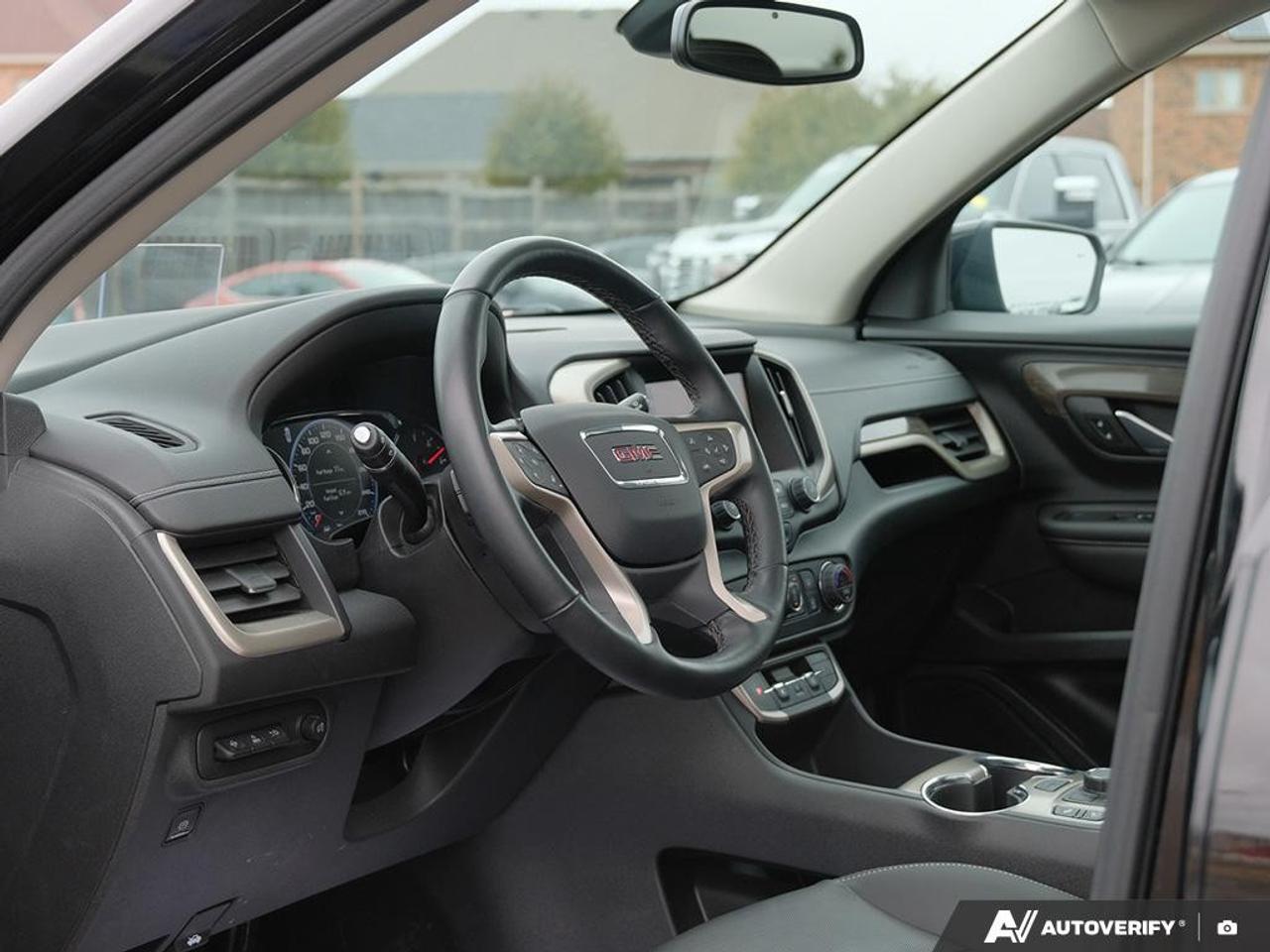 2023 GMC Terrain AWD Denali Photo
