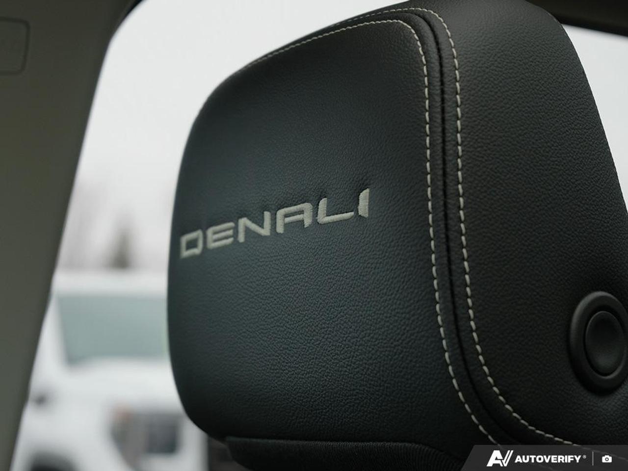 2023 GMC Terrain AWD Denali Photo
