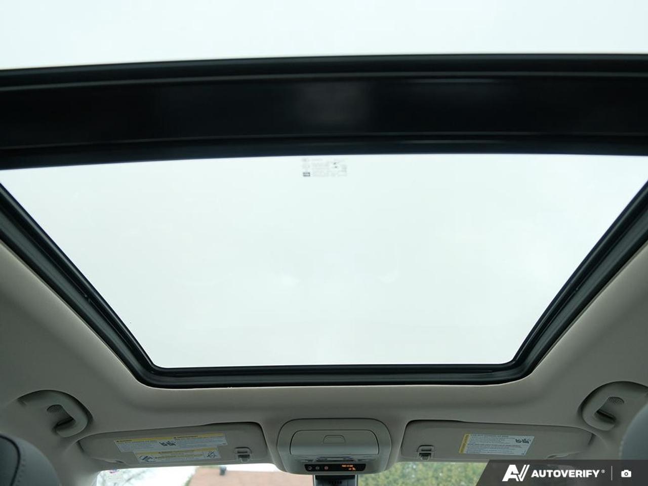 2023 GMC Terrain AWD Denali Photo