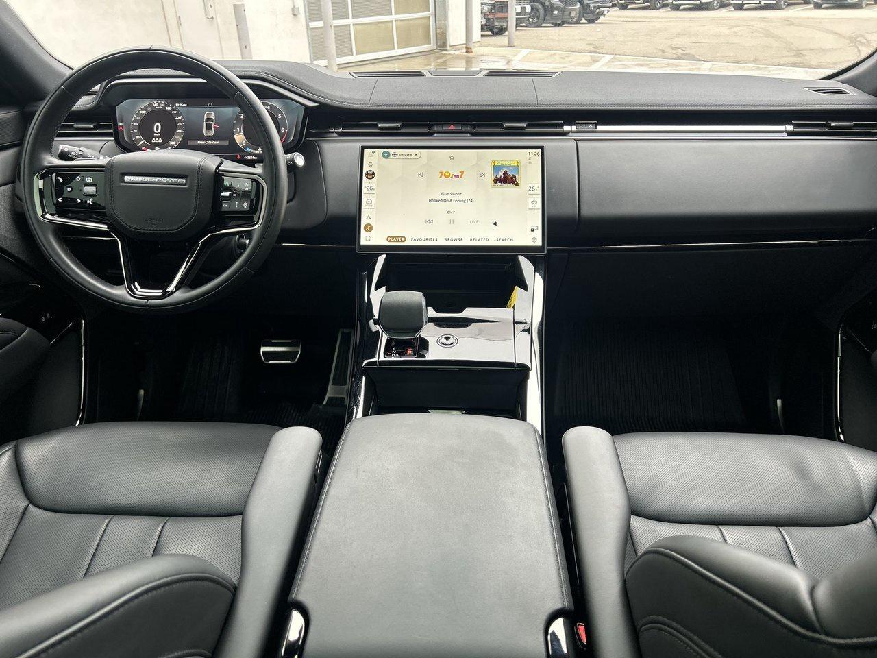 2024 Land Rover Range Rover Sport P400 Dynamic HSE Low KMS 22 Inch Wheels Adaptive C Photo