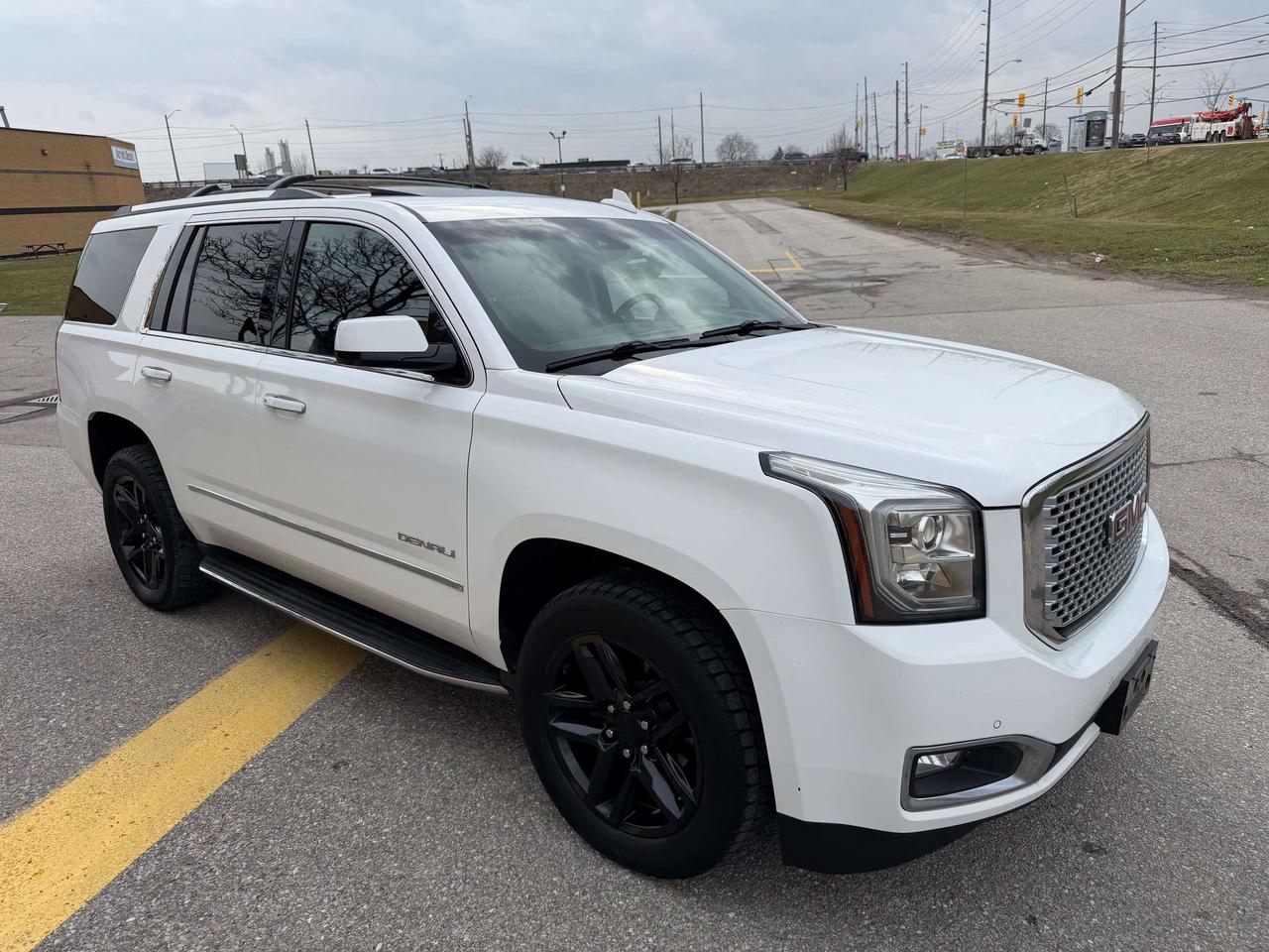 2017 GMC Yukon Denali DVD Heads Up 2 Sets of Wheels Certified Photo
