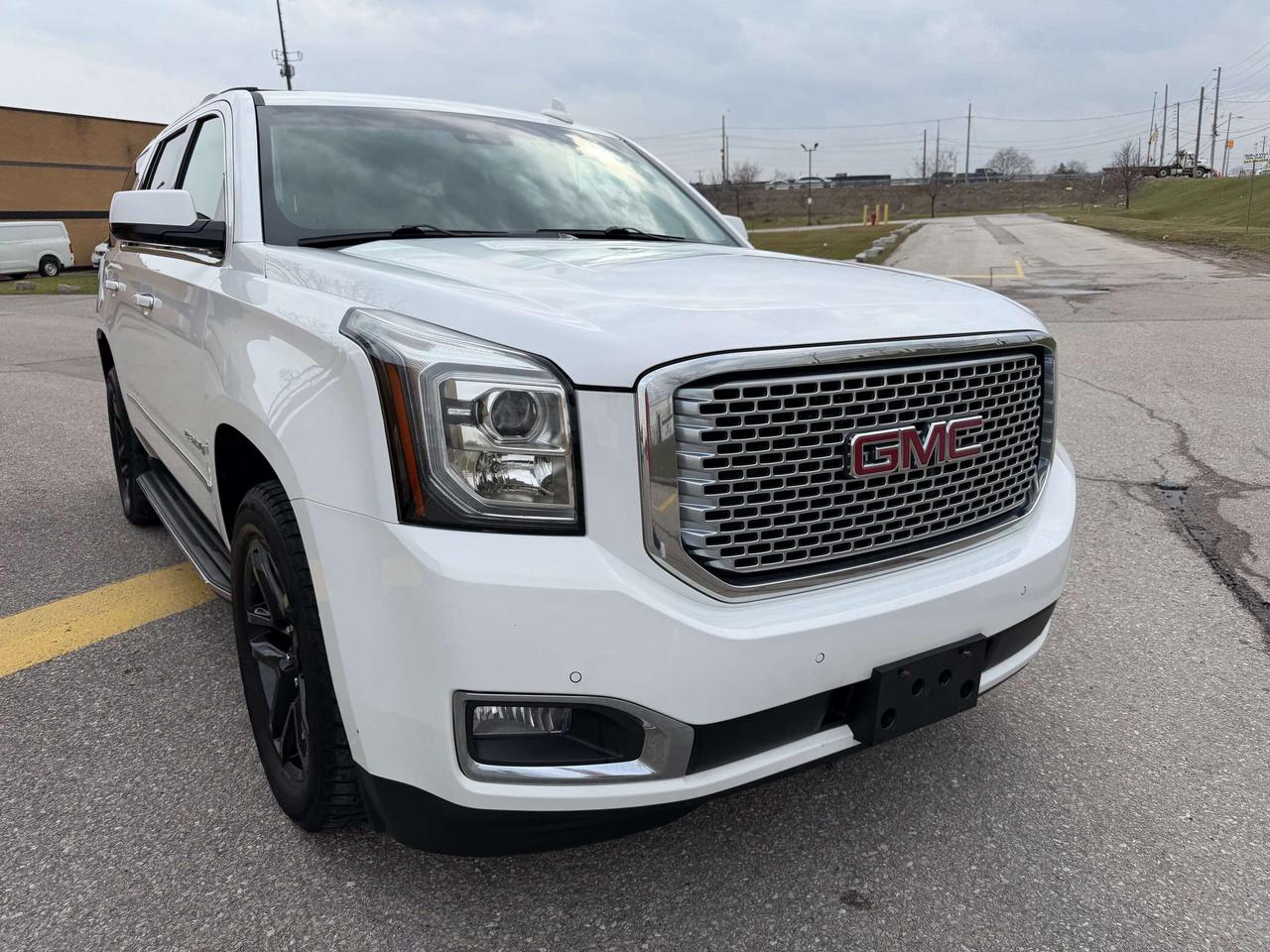 2017 GMC Yukon Denali DVD Heads Up 2 Sets of Wheels Certified Photo
