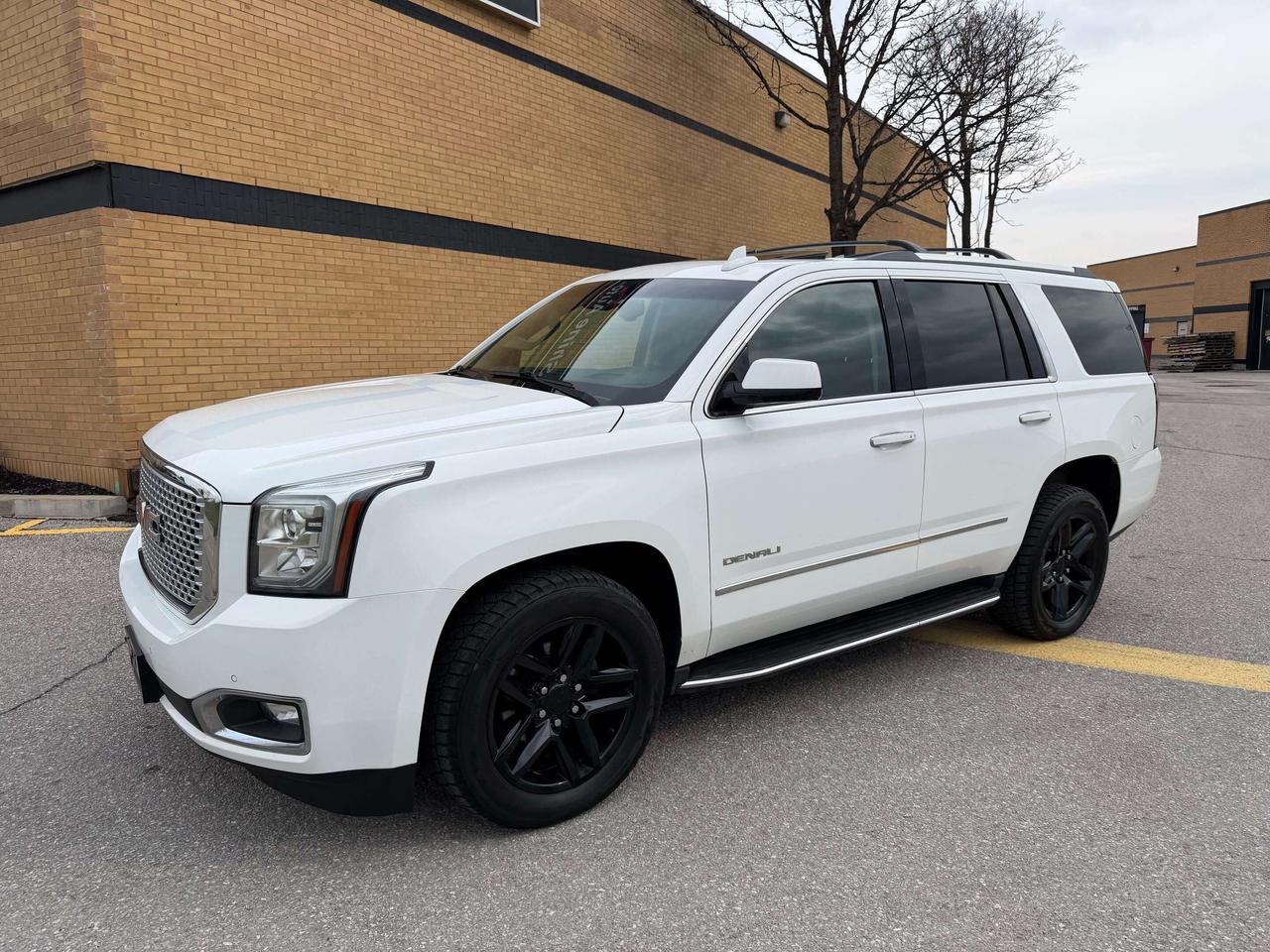 2017 GMC Yukon Denali DVD Heads Up 2 Sets of Wheels Certified Photo