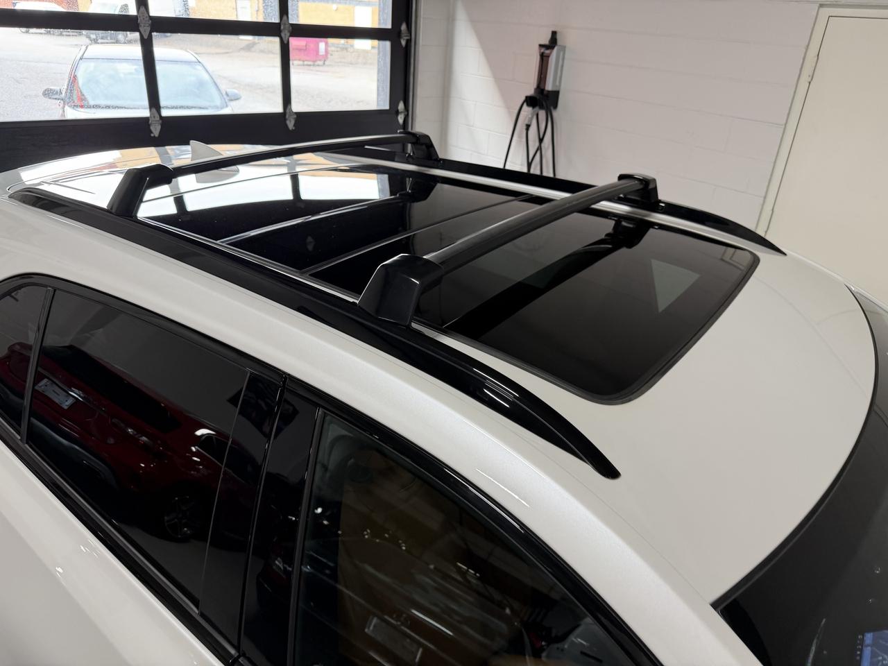 2020 Cadillac XT4 AWD Sport 1 Owner Certified 2 Sets of wheels Photo