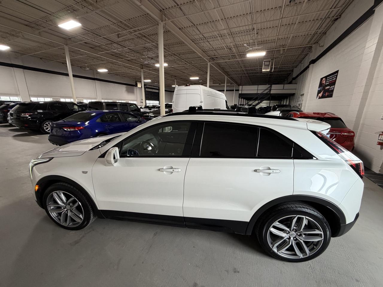 2020 Cadillac XT4 AWD Sport 1 Owner Certified 2 Sets of wheels Photo