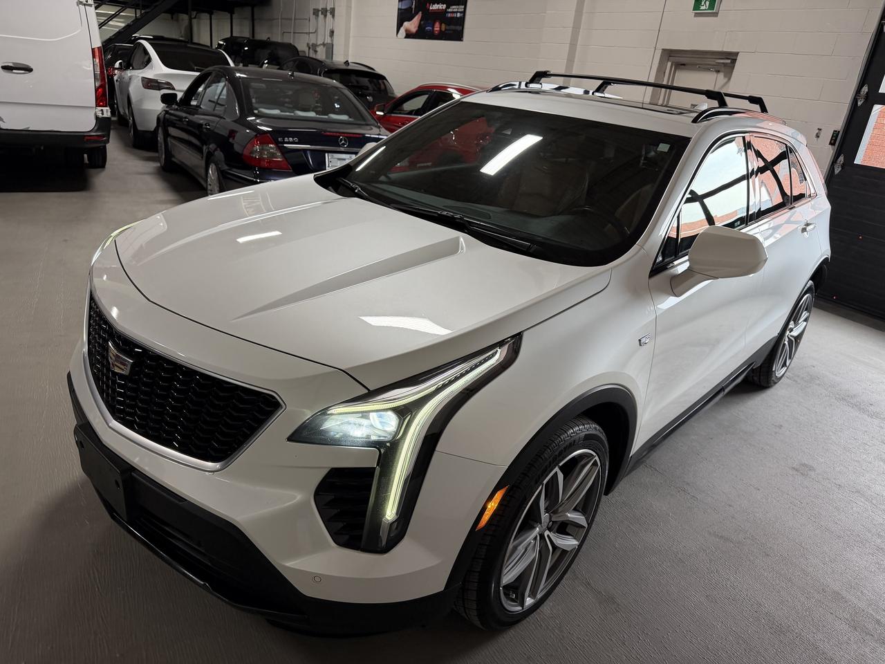 2020 Cadillac XT4 AWD Sport 1 Owner Certified 2 Sets of wheels Photo