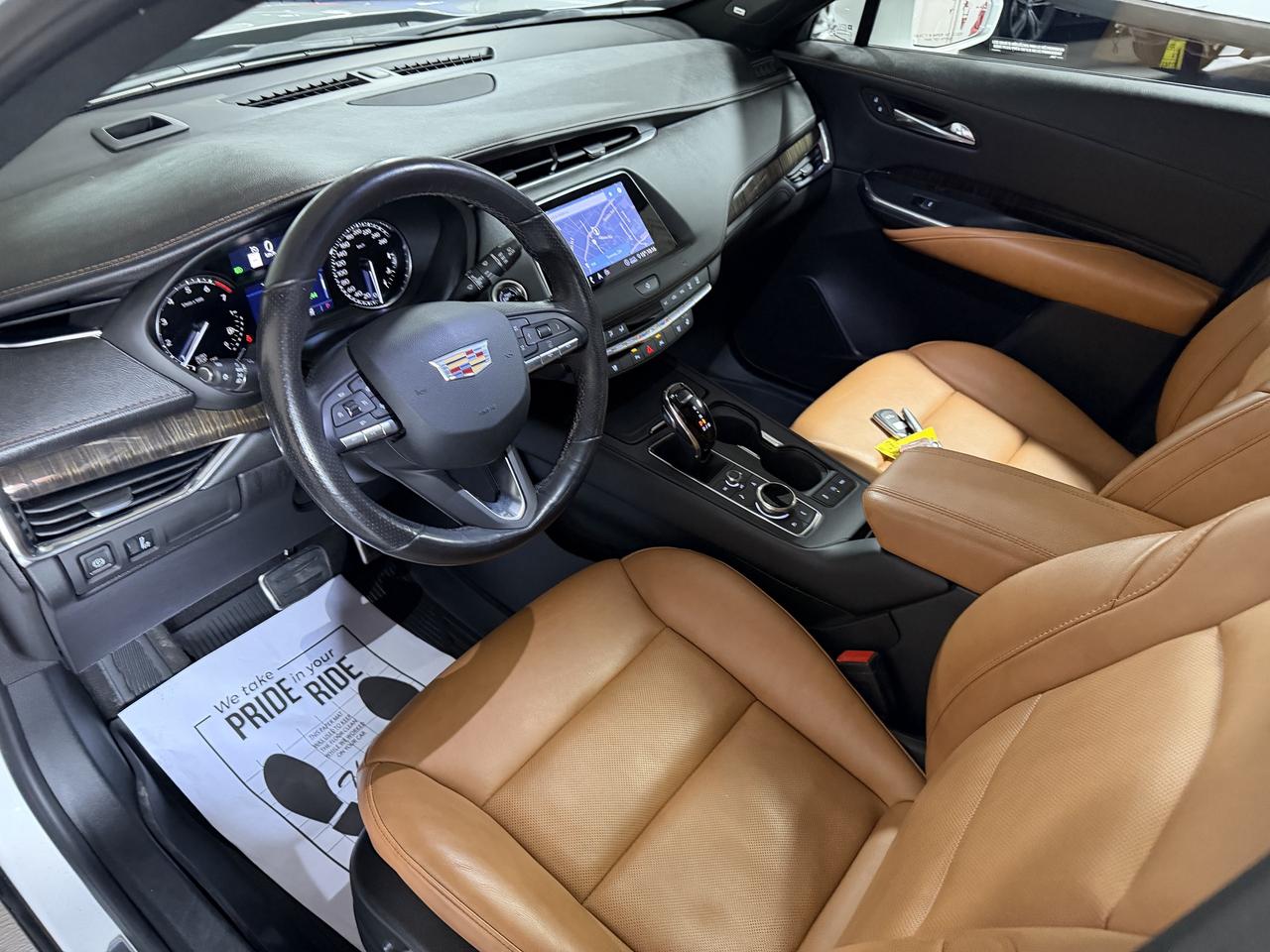 2020 Cadillac XT4 AWD Sport 1 Owner Certified 2 Sets of wheels Photo