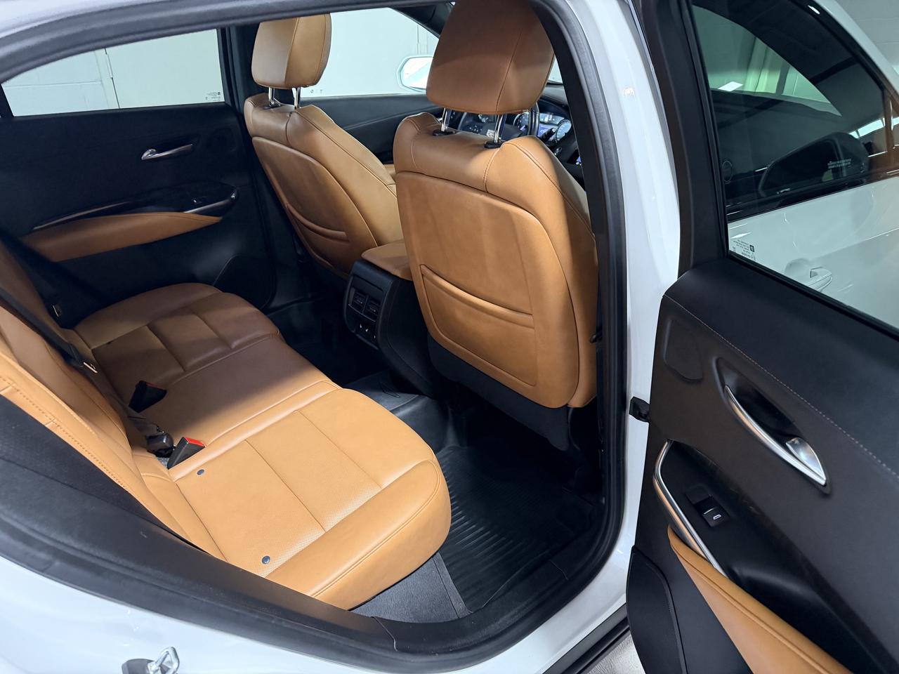 2020 Cadillac XT4 AWD Sport 1 Owner Certified 2 Sets of wheels Photo