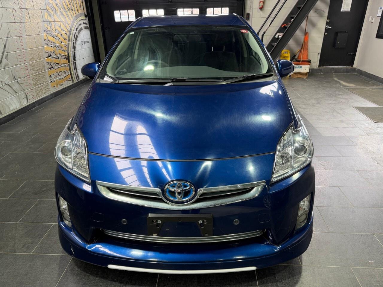 2010 Toyota Prius Plug-In Hybrid XSE ? 2010 Toyota Prius hybrid right hand drive Photo
