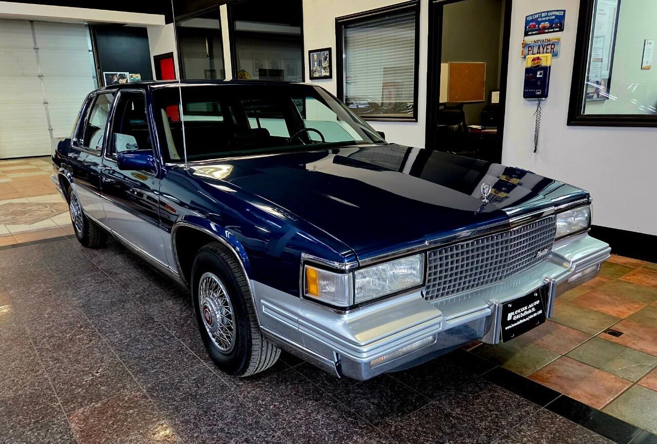1987 Cadillac DeVille Clean CarFax/Low KMs/No Rust Photo
