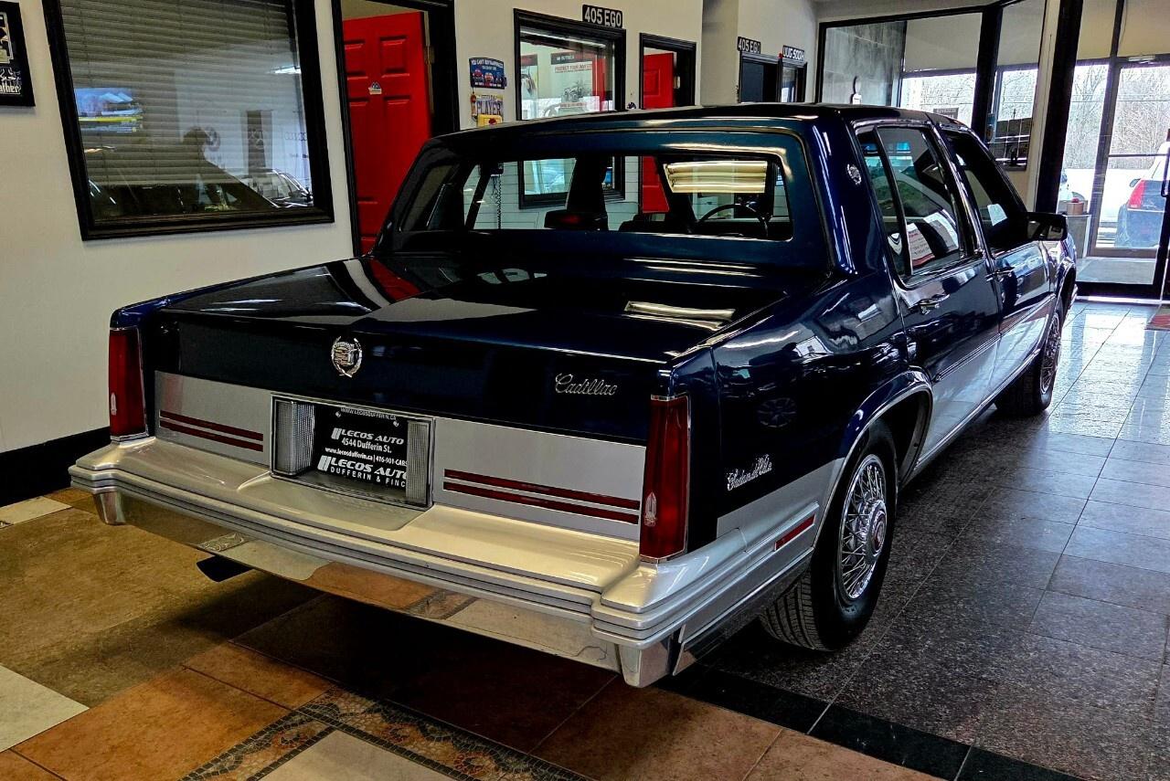 1987 Cadillac DeVille Clean CarFax/Low KMs/No Rust Photo