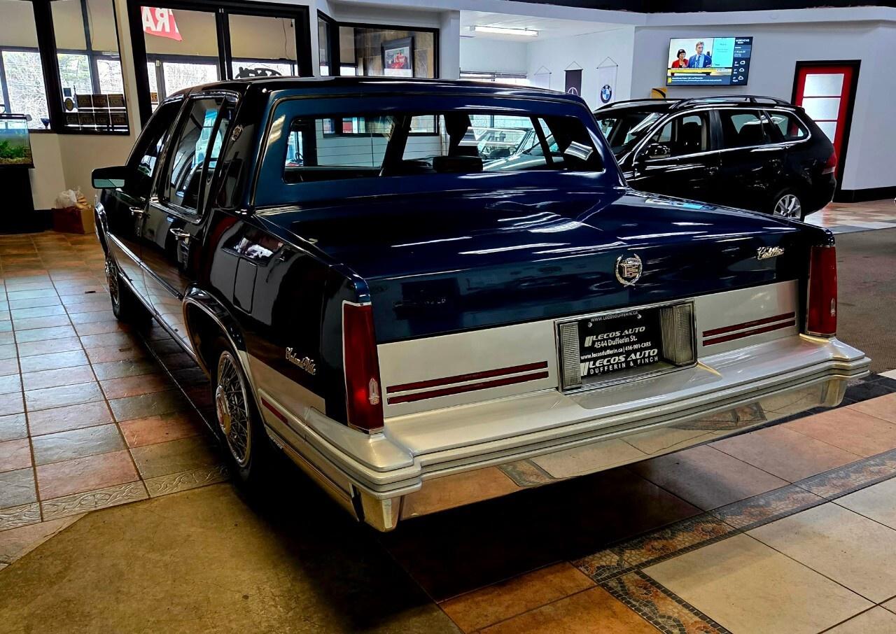 1987 Cadillac DeVille Clean CarFax/Low KMs/No Rust Photo