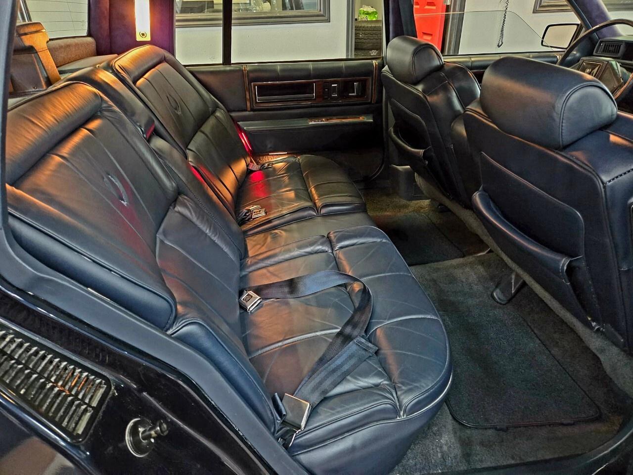 1987 Cadillac DeVille Clean CarFax/Low KMs/No Rust Photo