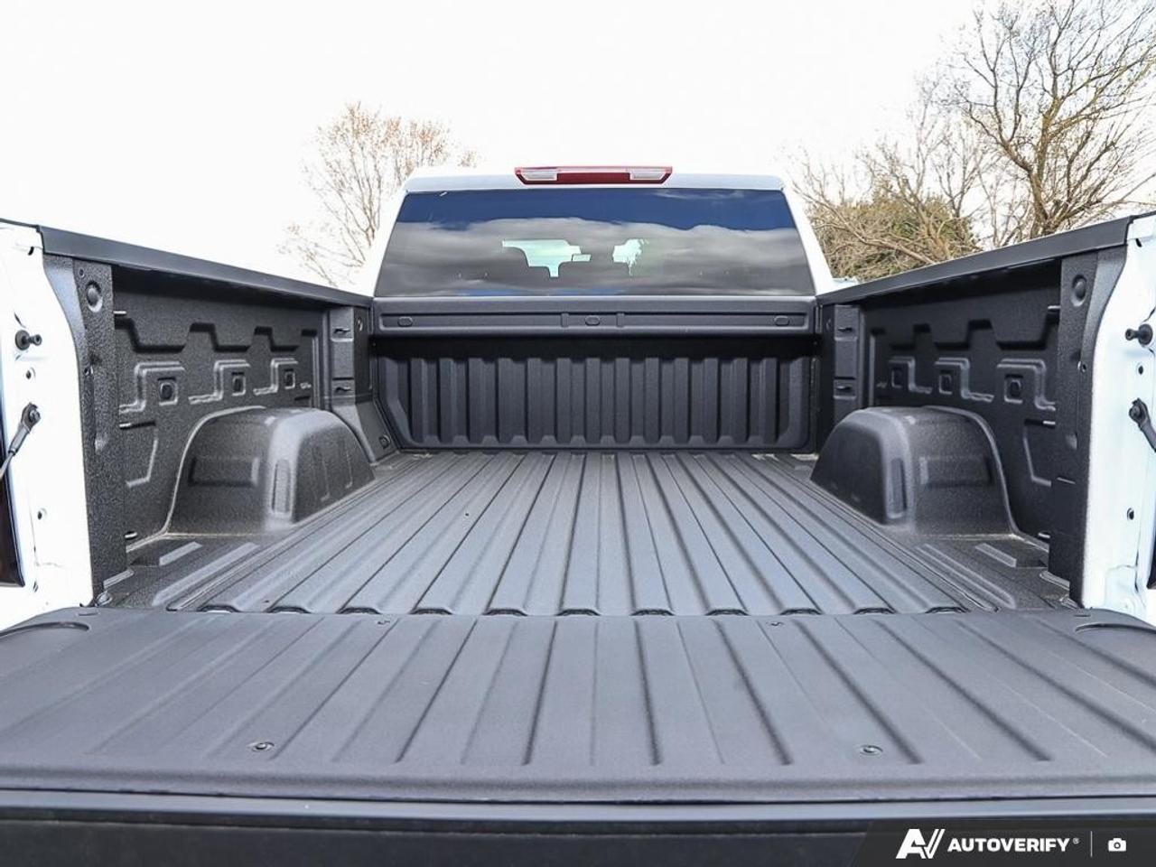 2026 GMC Sierra 1500 Double Cab Standard Box 4-Wheel Drive Pro Photo
