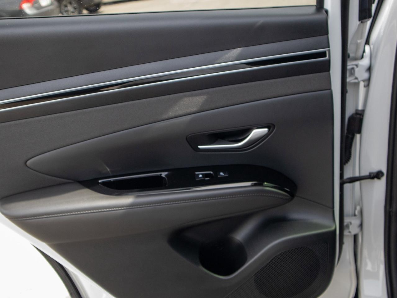 2024 Hyundai Tucson Plug-In Hybrid Ultimate - Moonroof Photo