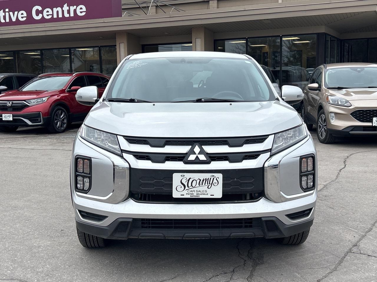 2024 Mitsubishi RVR SE AWD/APPLE CARPLAY&ANDROID AUTO CALL PICTON 53K Photo