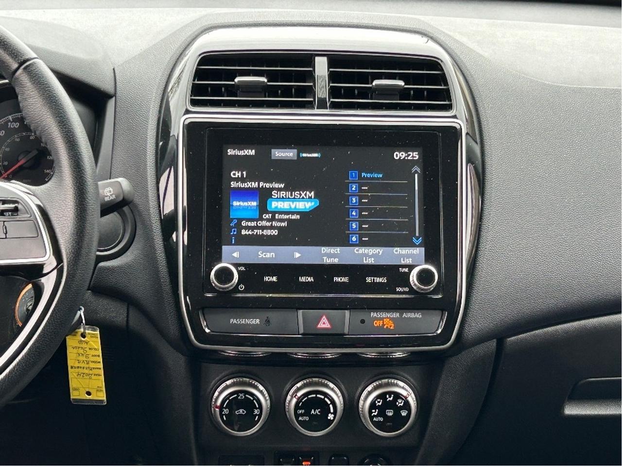 2024 Mitsubishi RVR SE AWD/APPLE CARPLAY&ANDROID AUTO CALL PICTON 53K Photo