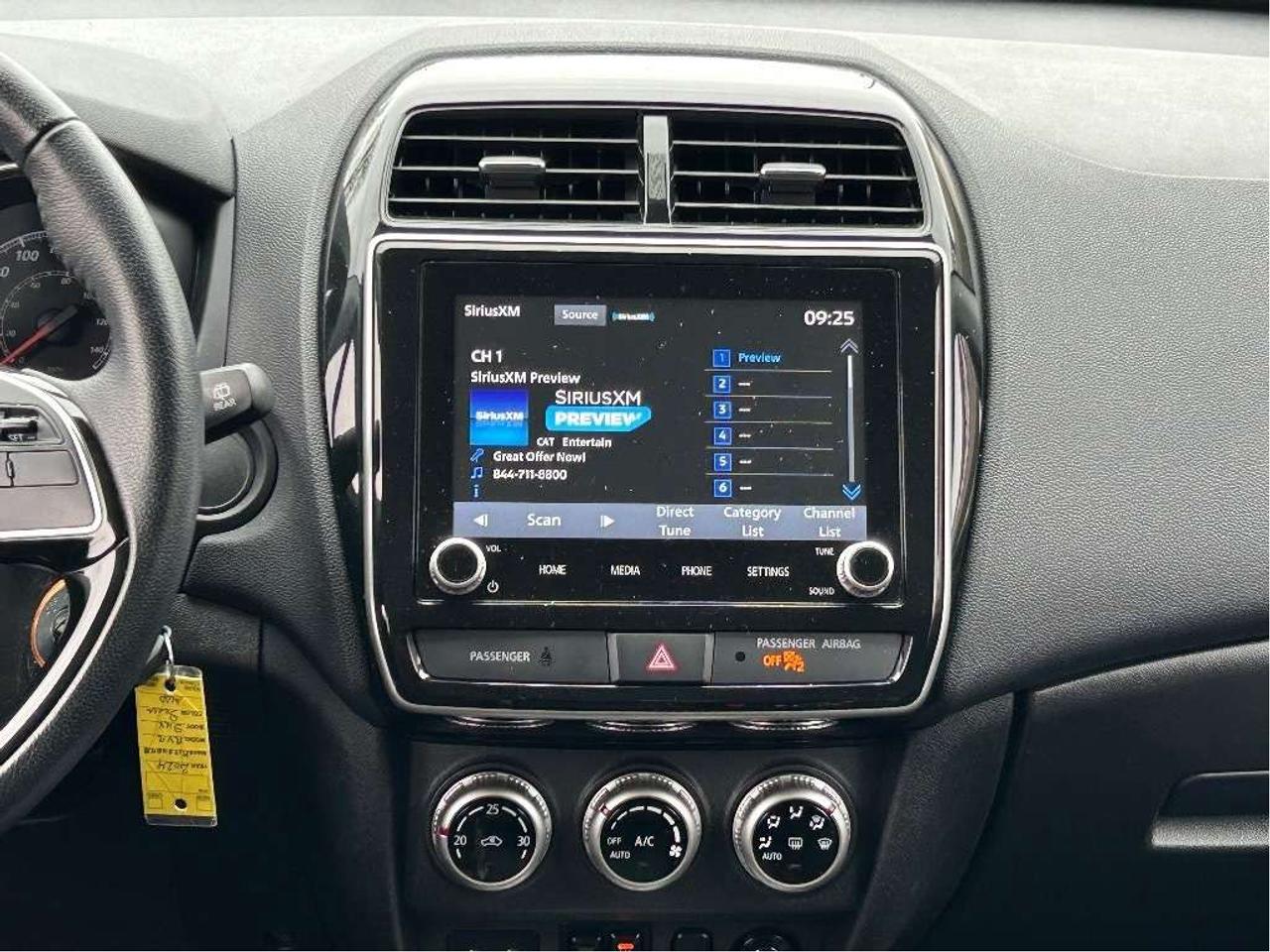 2024 Mitsubishi RVR SE AWD/HTDSEATS/B-U CAM CALL BELLEVILLE Photo