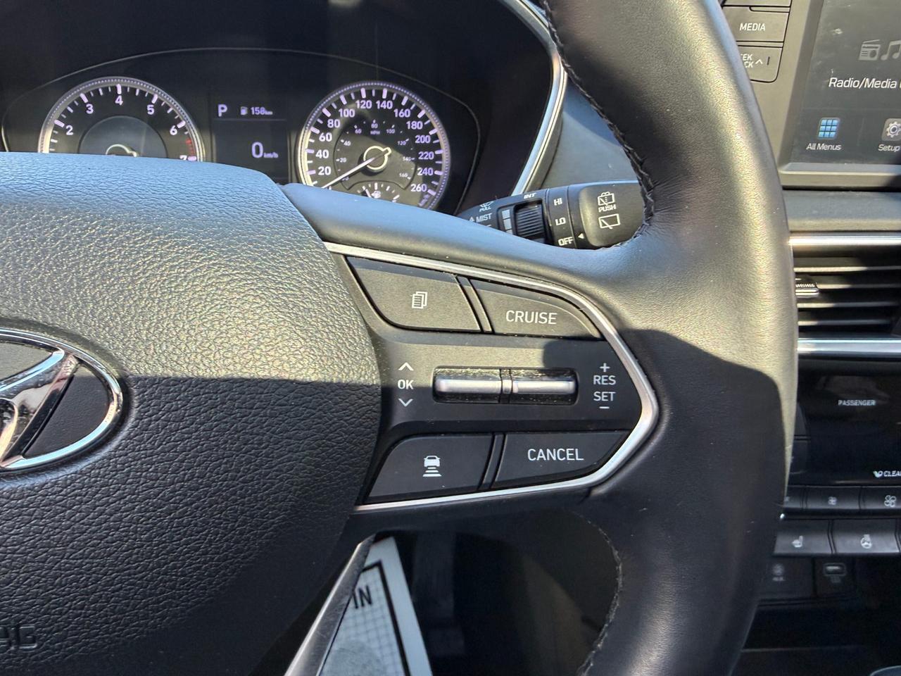 2020 Hyundai Santa Fe 2.4L Preferred AWD w/Sun/Leather Package Photo