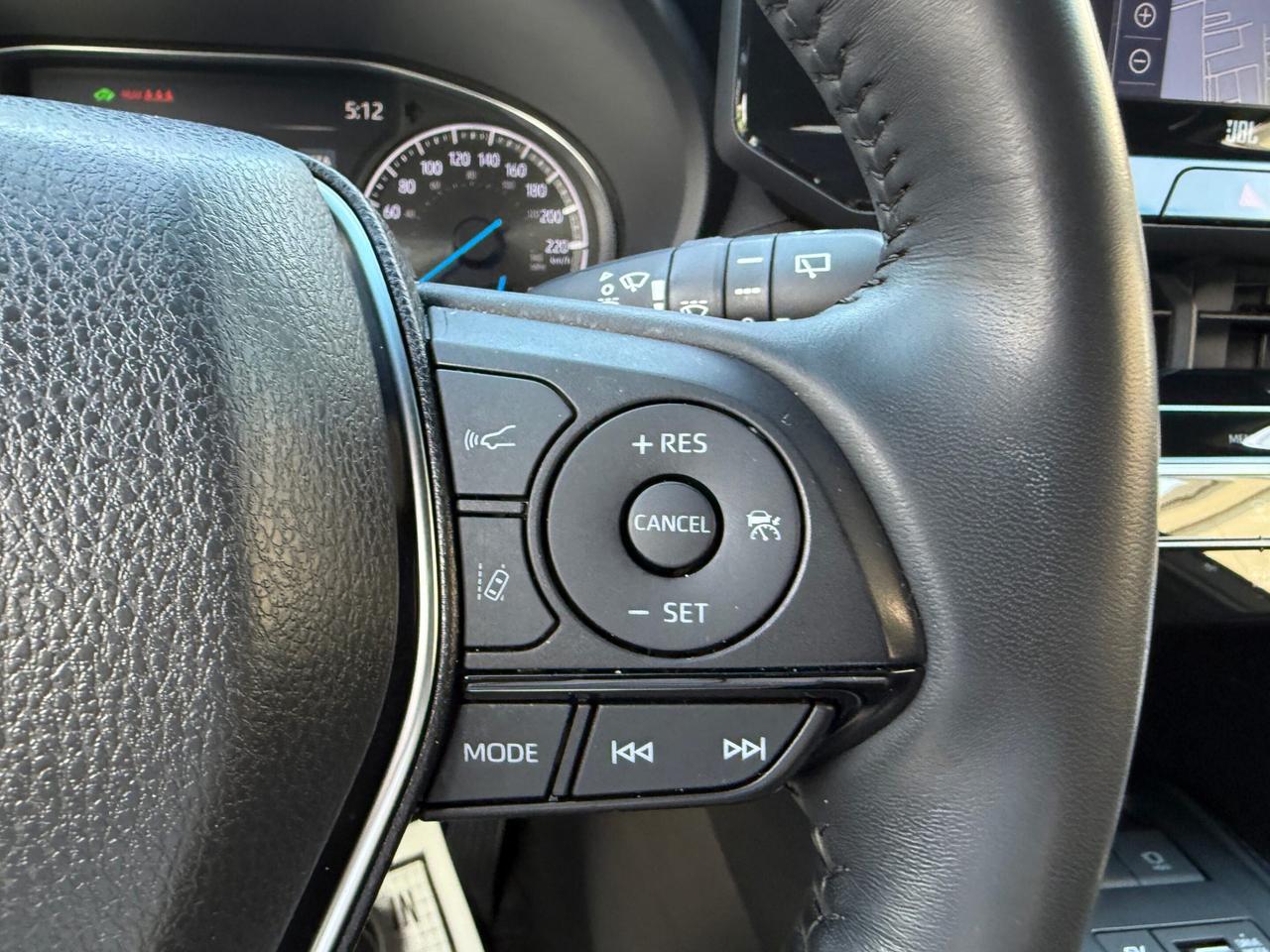 2021 Toyota Venza XLE AWD, ONE OWNER, SUNROOF, PUSH BUTTON START Photo