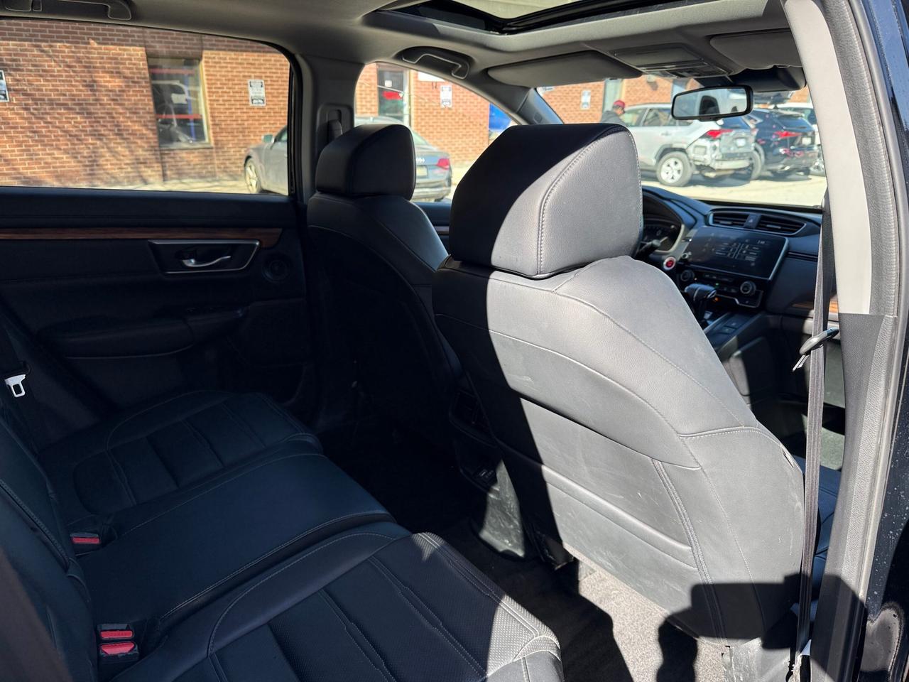 2021 Honda CR-V EX-L AWD, Leather, Sunroof Photo