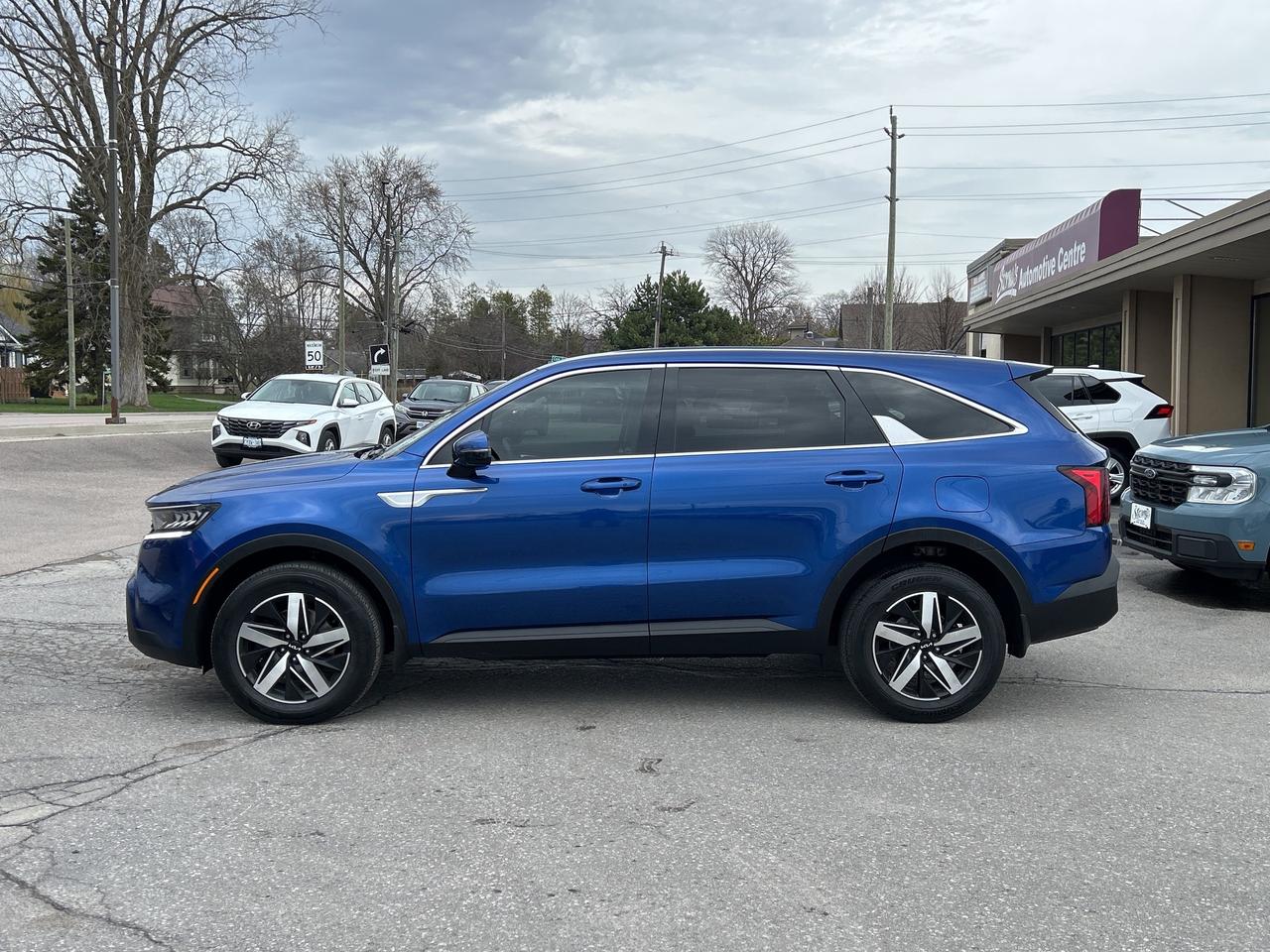 2022 Kia Sorento LX+/BACK UP CAM/HEATED SEATS CALL PICTON Photo