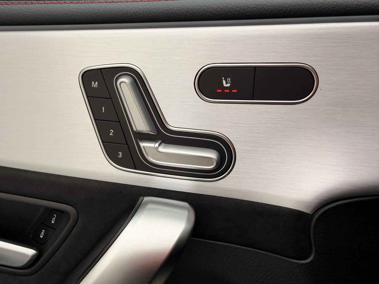 2020 Mercedes-Benz CLA-Class CLA 250 4MATIC Coupe Photo