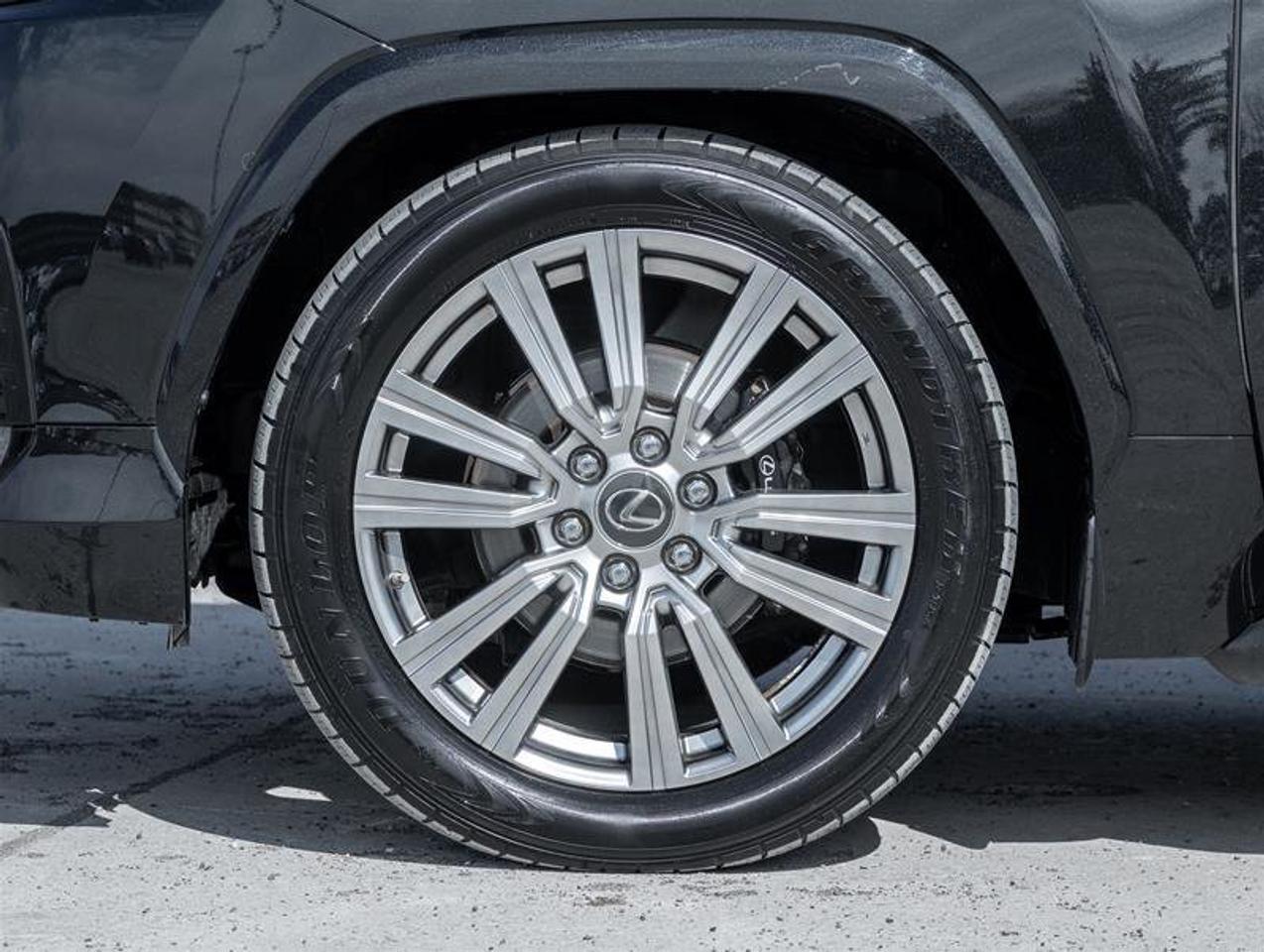 2022 Lexus LX 600 Executive Pkg Lane Departure Alert with Steeri Photo