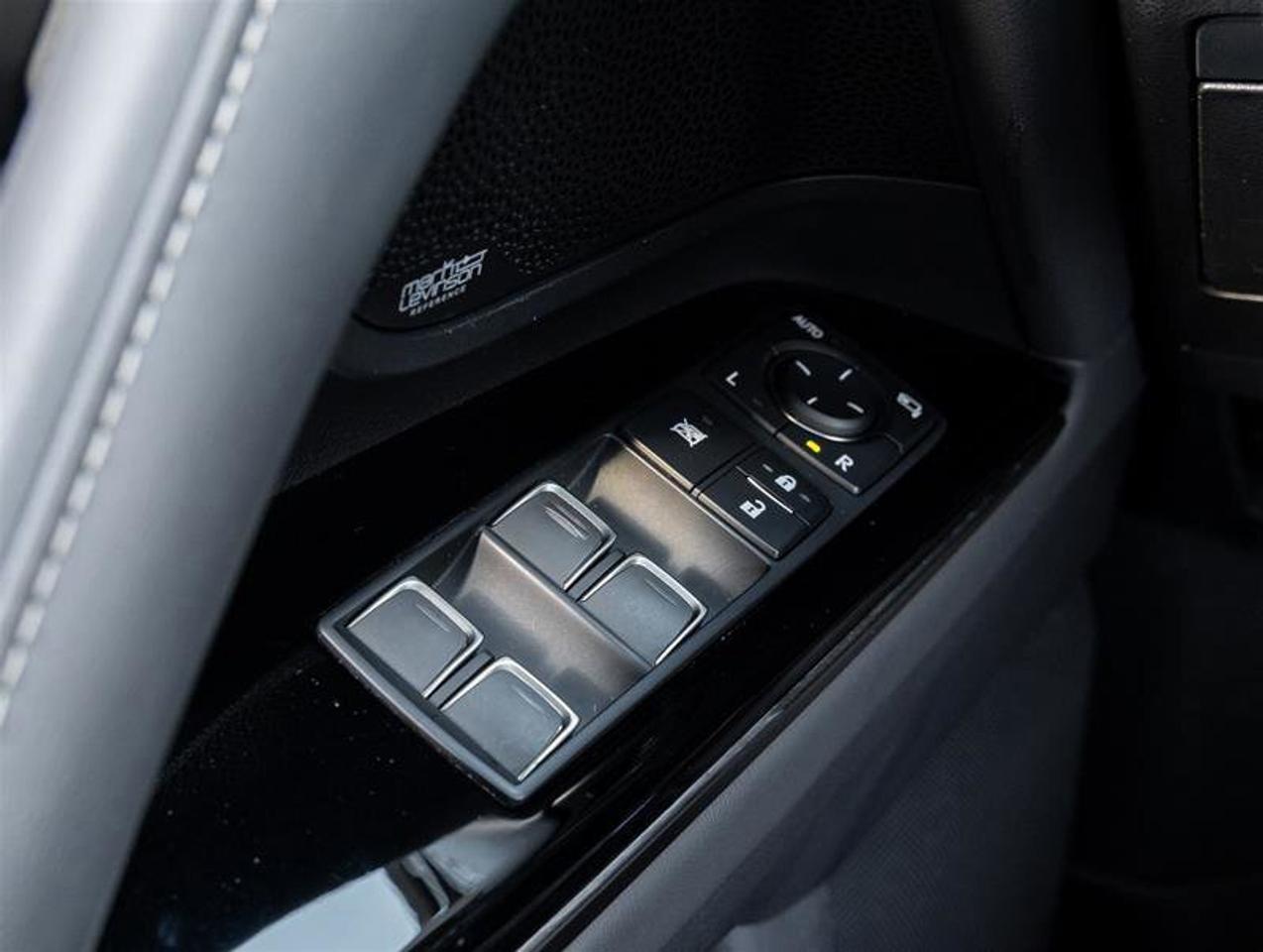 2022 Lexus LX 600 Executive Pkg Lane Departure Alert with Steeri Photo