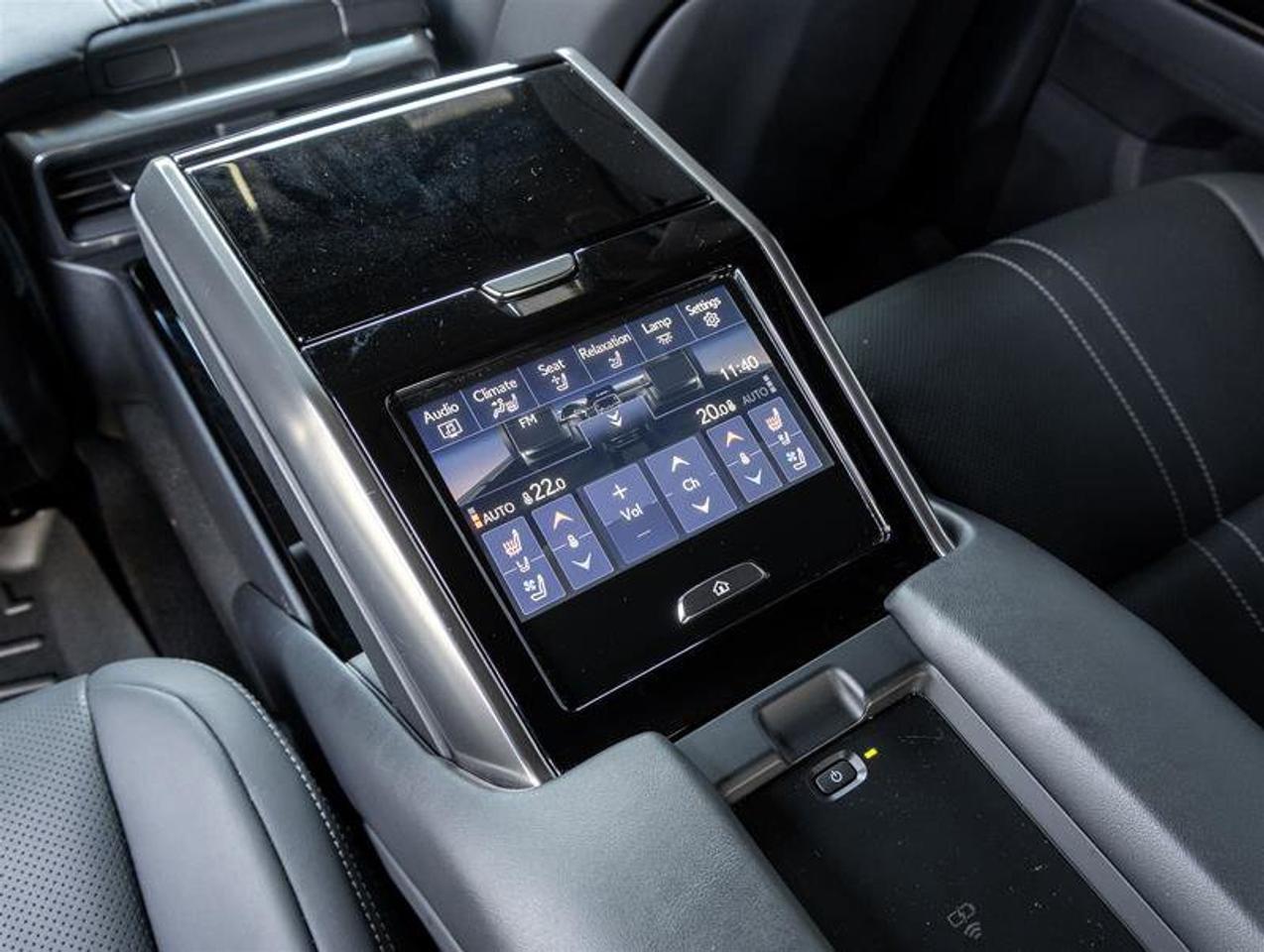 2022 Lexus LX 600 Executive Pkg Lane Departure Alert with Steeri Photo