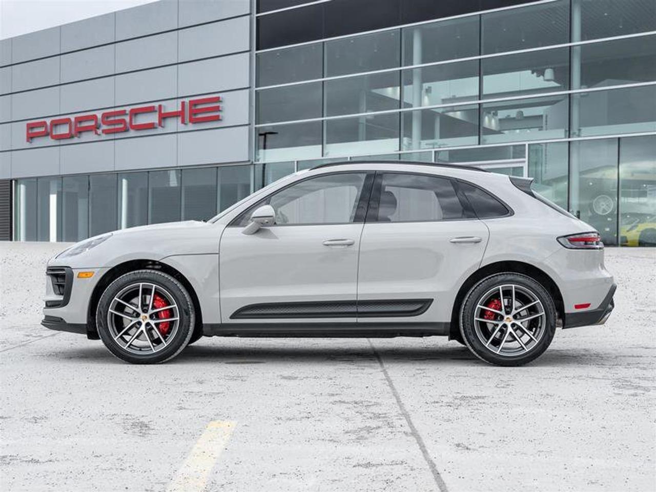 2024 Porsche Macan S AWD Premium Pkg Plus Adaptive Air Suspension inc Photo2