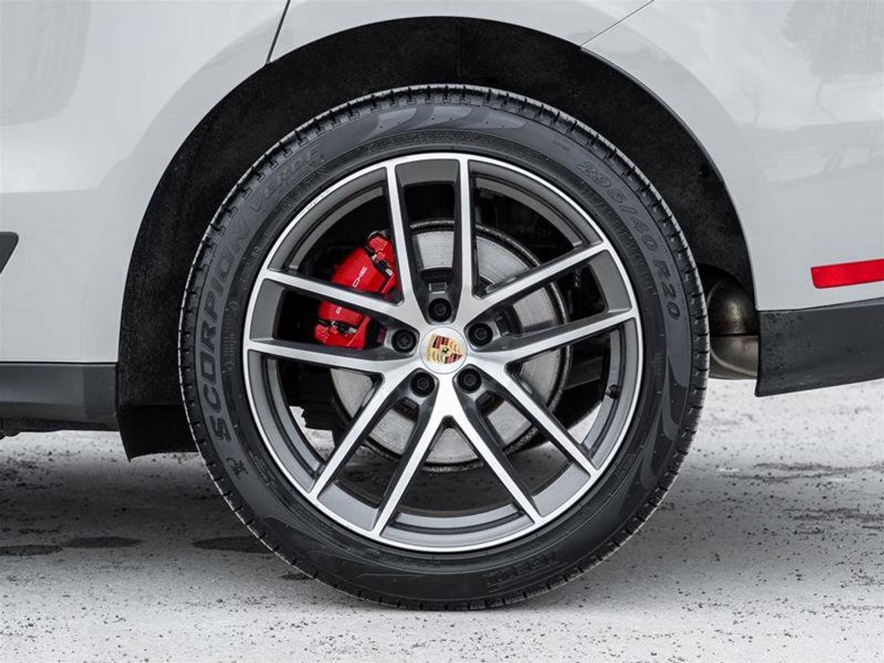 2024 Porsche Macan S AWD Premium Pkg Plus Adaptive Air Suspension inc Photo
