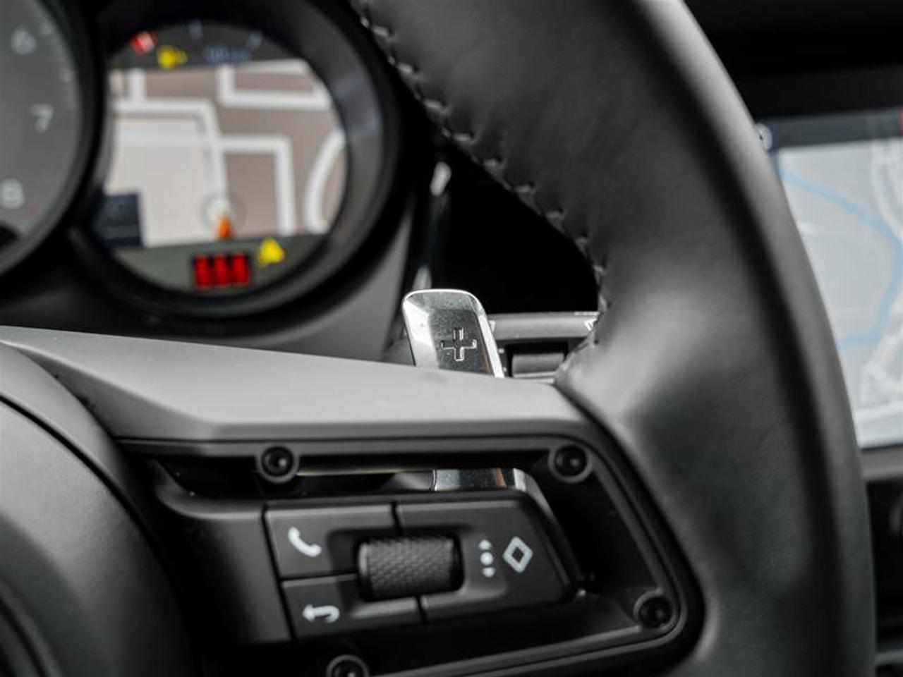 2024 Porsche Macan S AWD Premium Pkg Plus Adaptive Air Suspension inc Photo