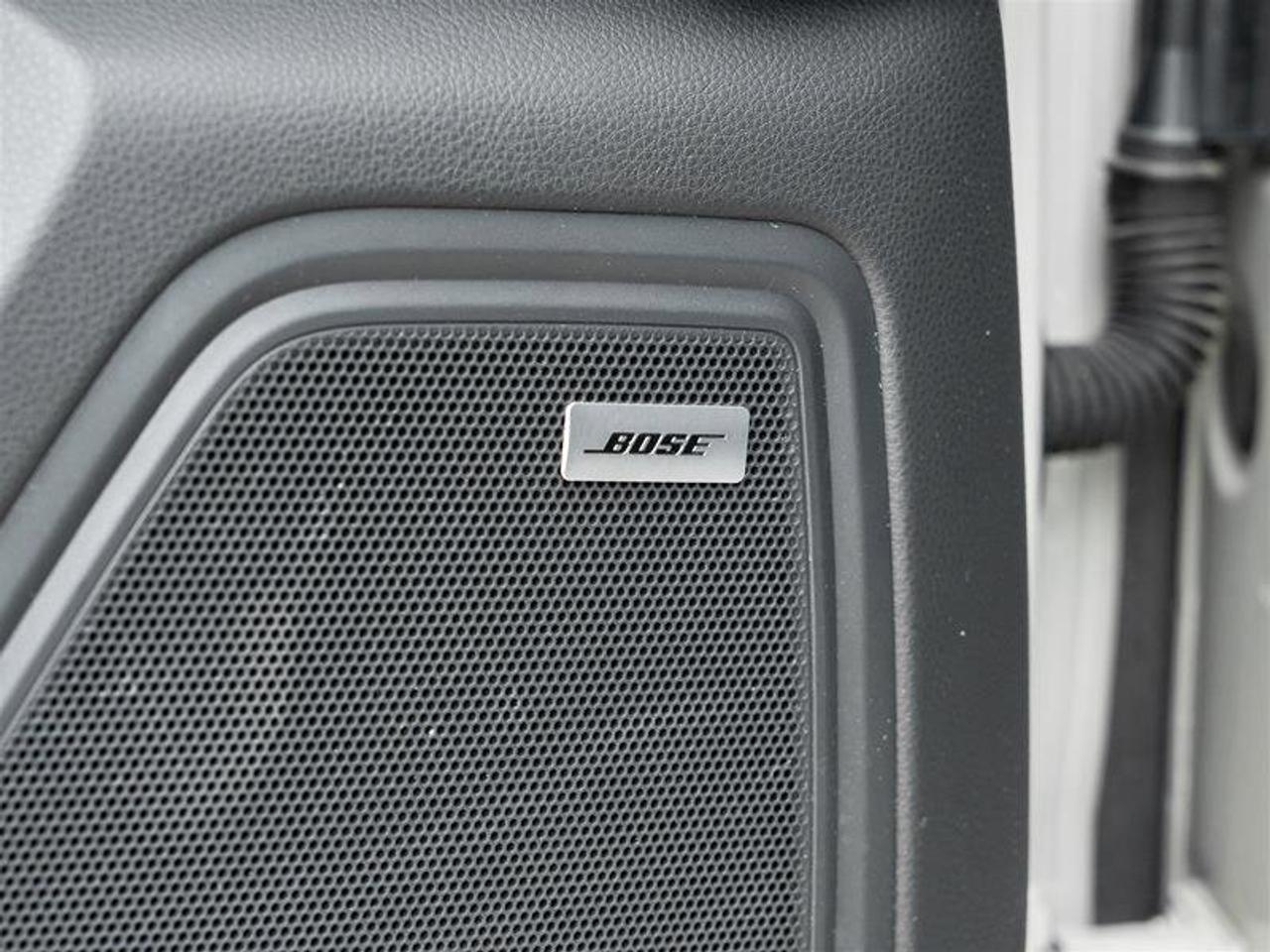 2024 Porsche Macan S AWD Premium Pkg Plus Adaptive Air Suspension inc Photo