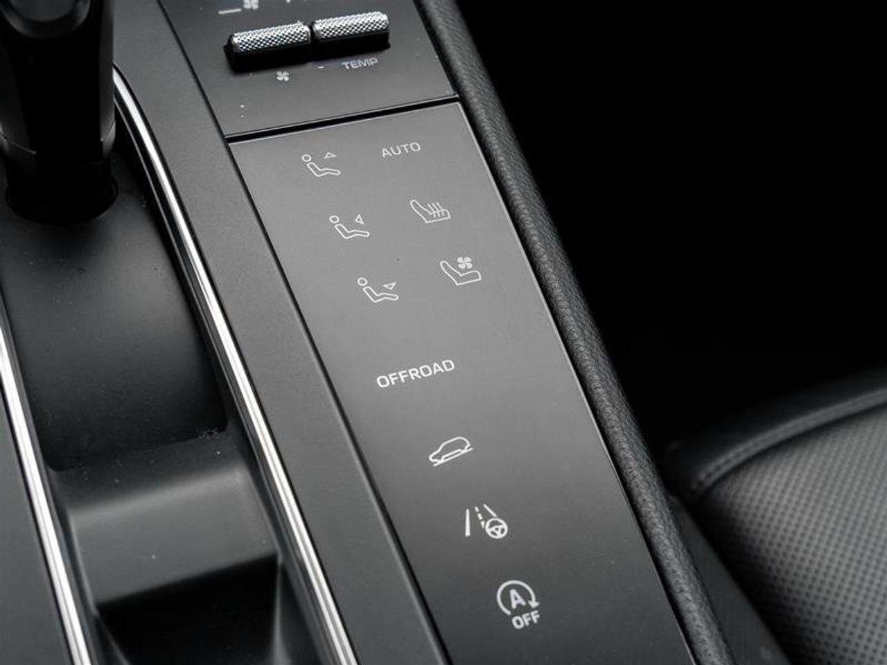 2024 Porsche Macan S AWD Premium Pkg Plus Adaptive Air Suspension inc Photo