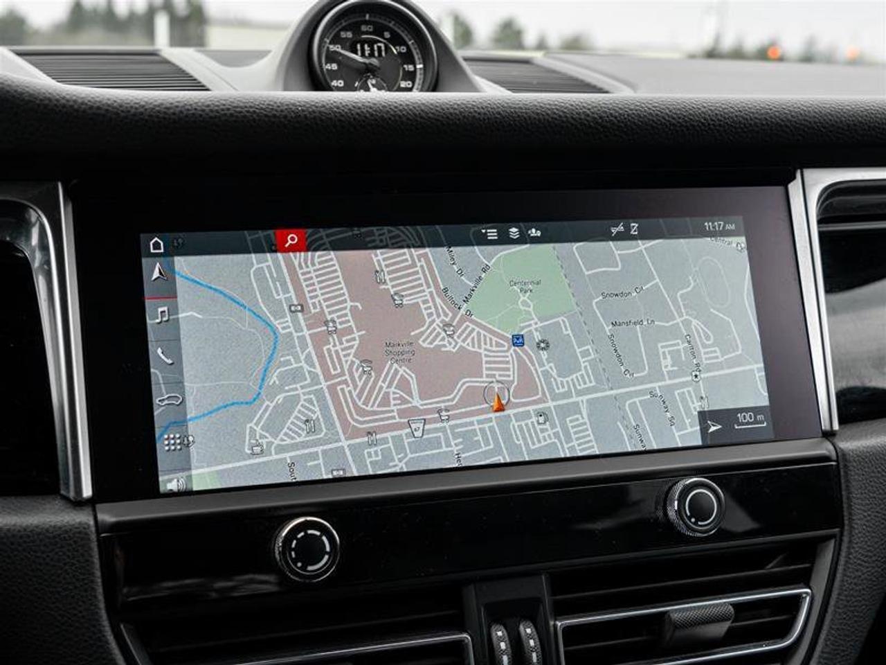 2024 Porsche Macan S AWD Premium Pkg Plus Adaptive Air Suspension inc Photo