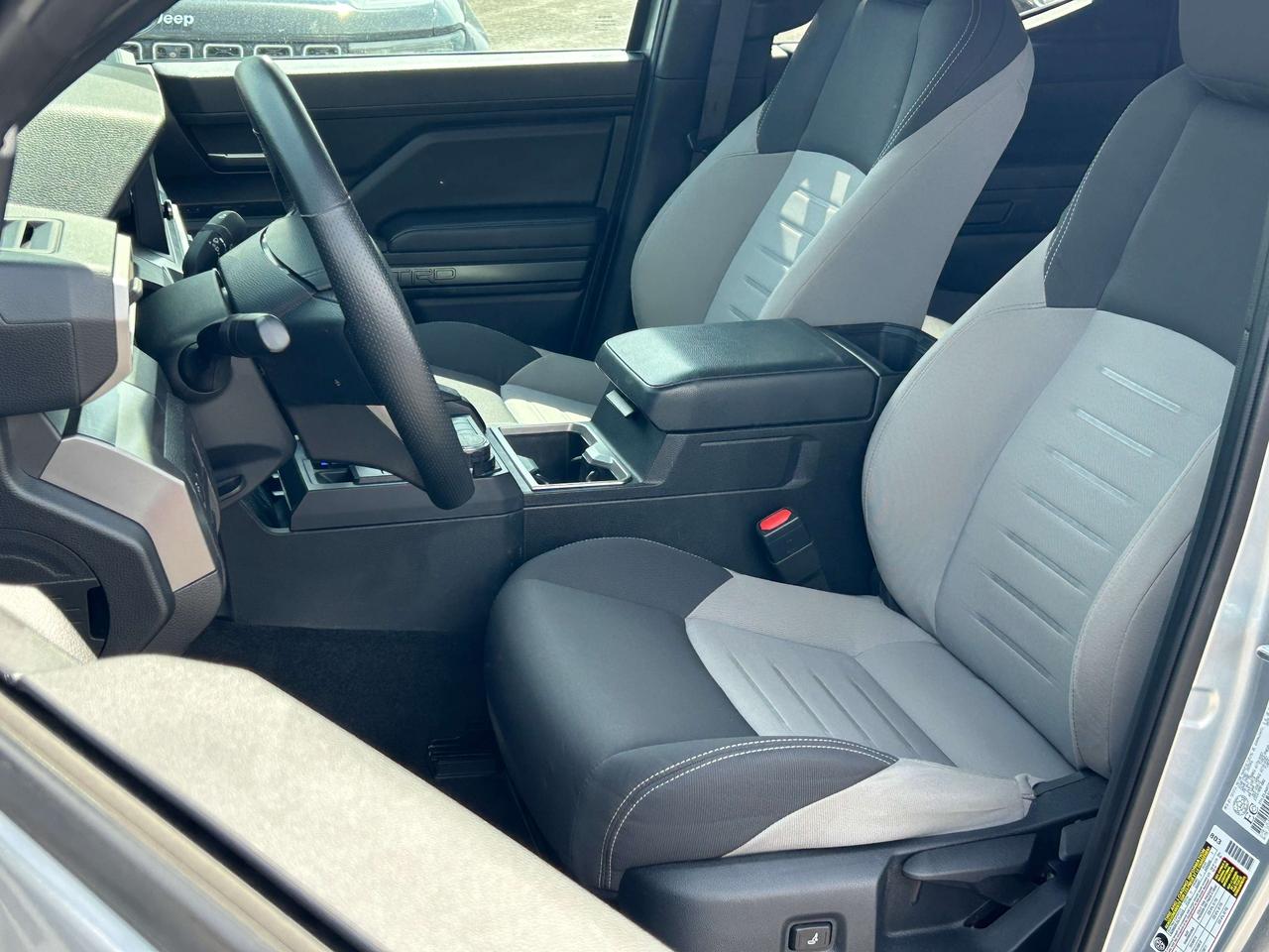 2024 Toyota Tacoma TRD 4x4 CREWCAB LEATHER CALL NAPANEE 613-354-2100 Photo