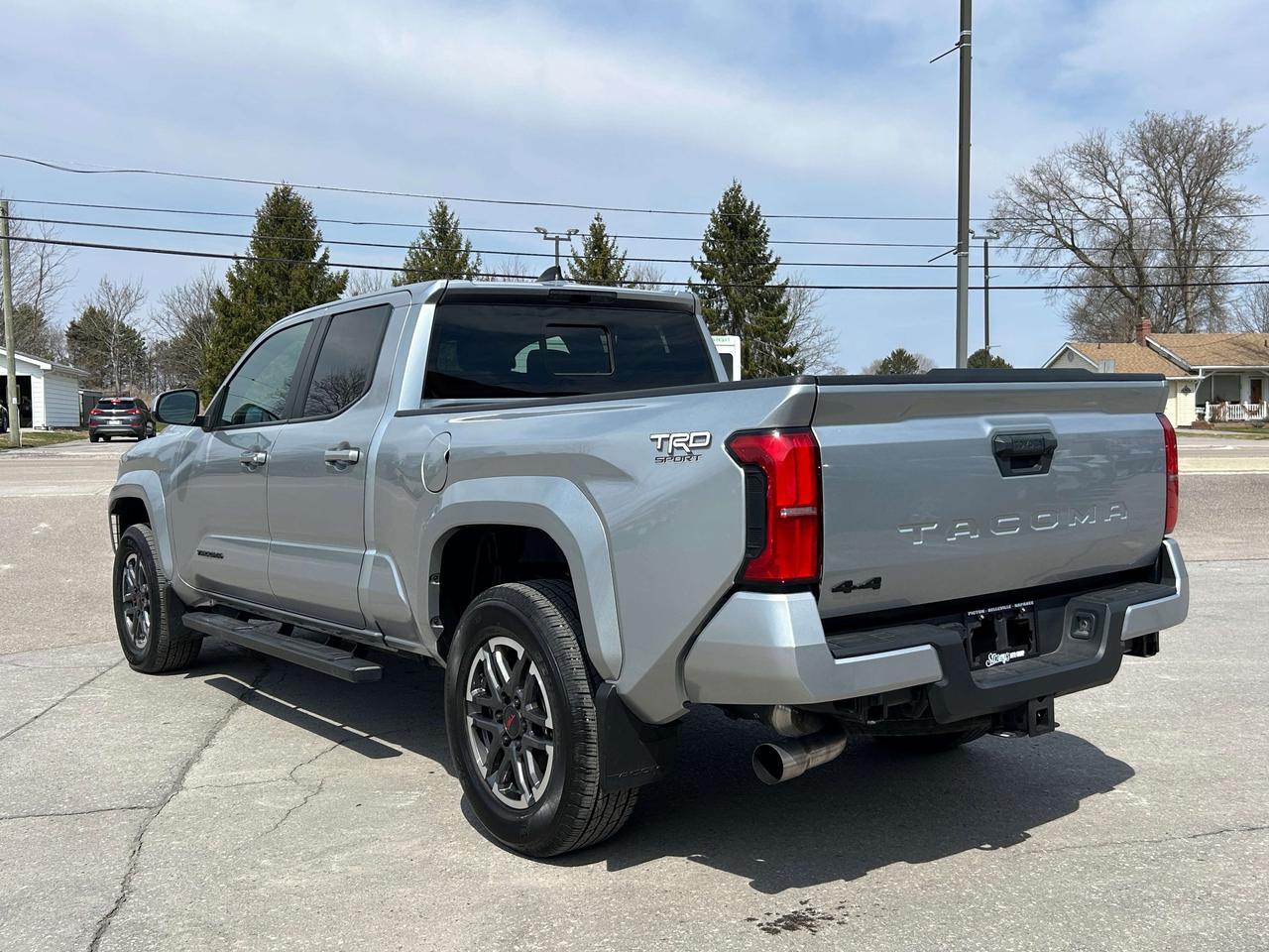 2024 Toyota Tacoma TRD 4x4 CREWCAB LEATHER CALL NAPANEE 613-354-2100 Photo