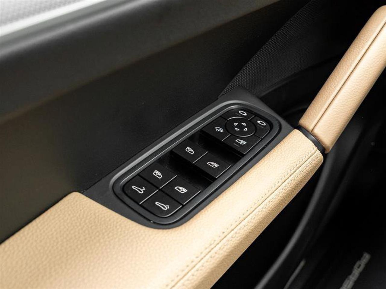 2025 Porsche Cayenne Coupe AWD CPO Premium Pkg Plus 21 RS Spyder Design Photo