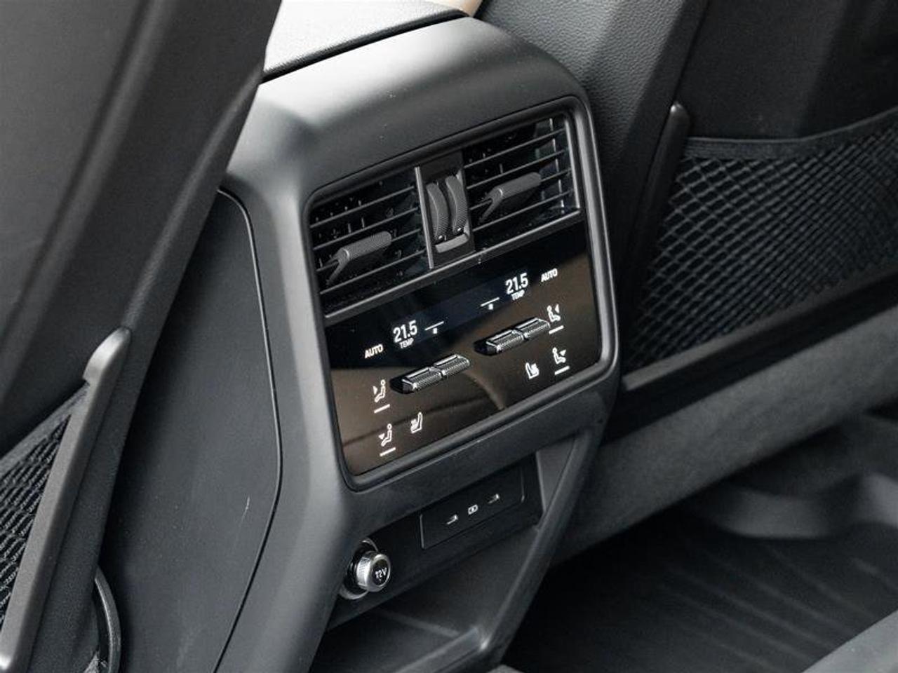 2025 Porsche Cayenne Coupe AWD CPO Premium Pkg Plus 21 RS Spyder Design Photo
