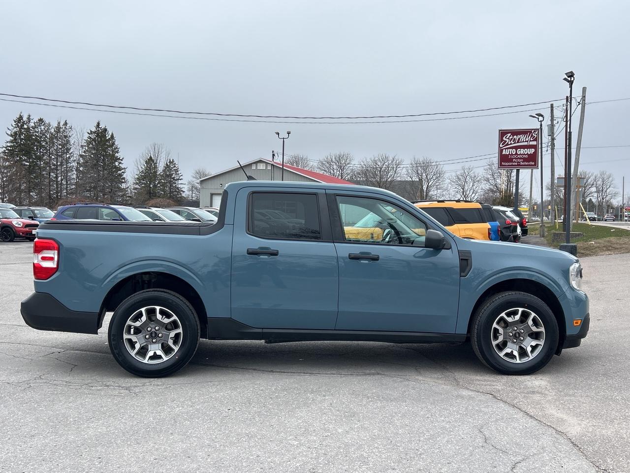 2022 Ford Maverick XL AWD 74K KMS CALL PICTON 613-476-2188 Photo