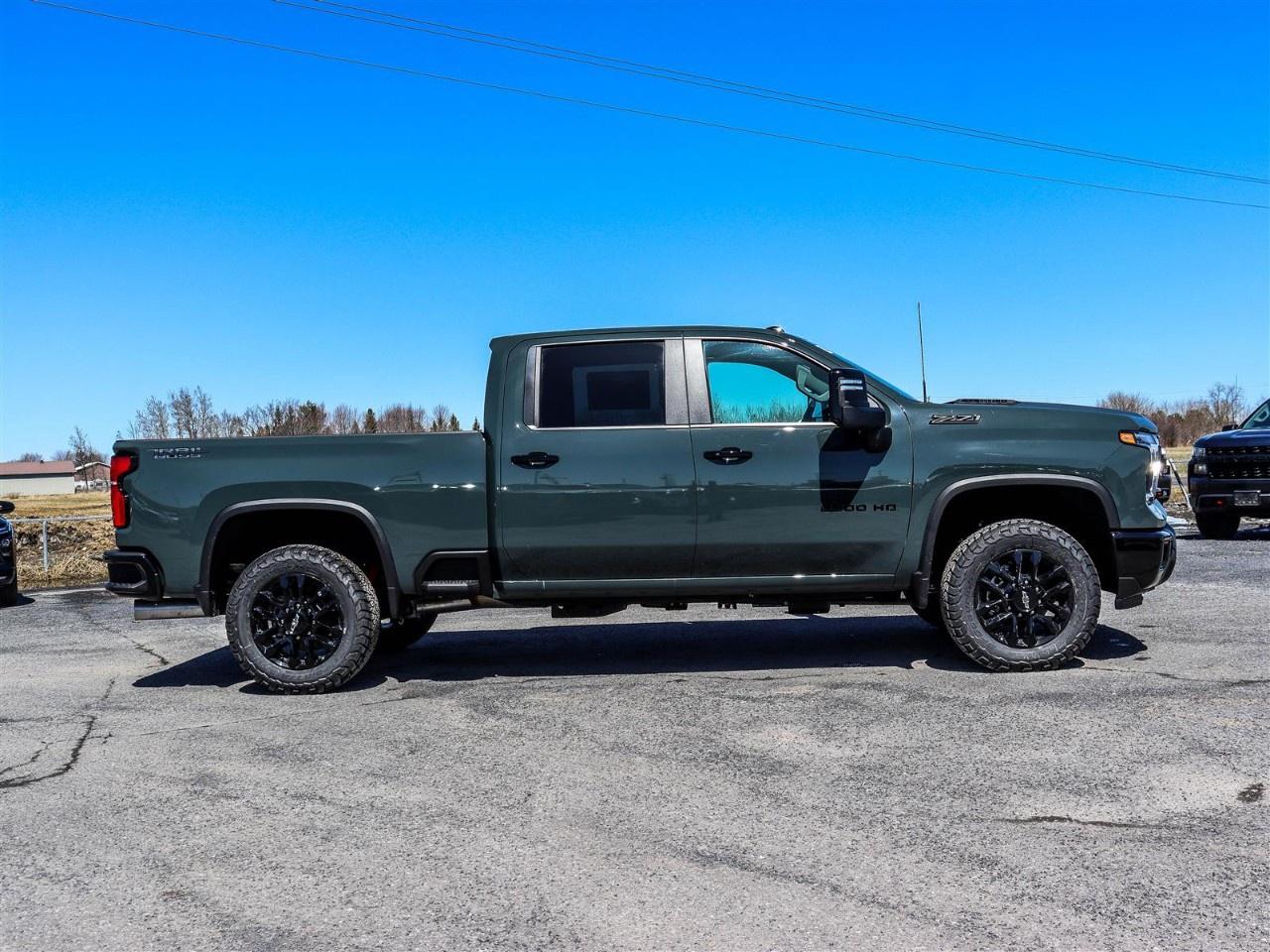 2026 Chevrolet SILVERADO 2500HD 4WD Crew Cab Standard Box LT Photo