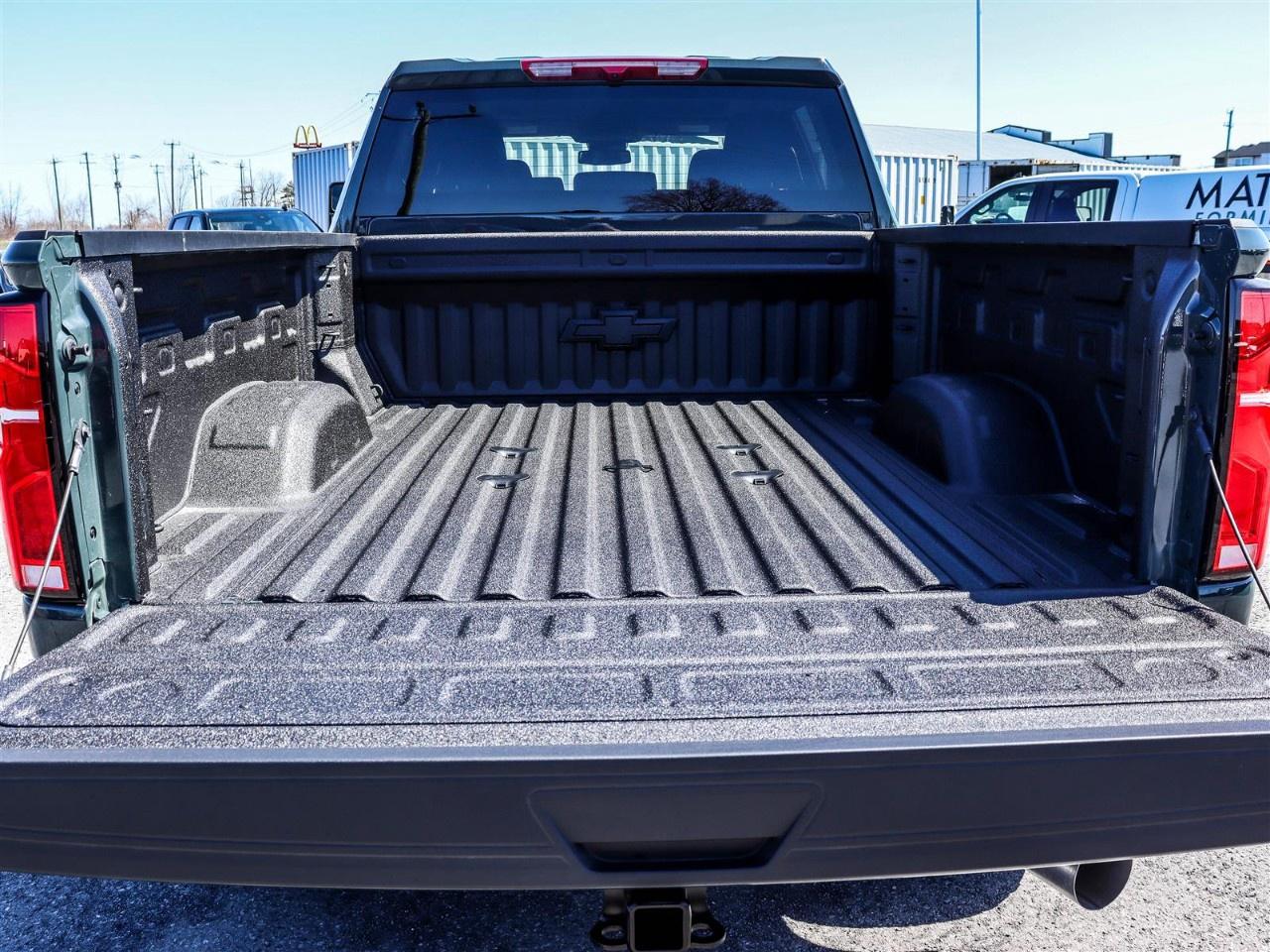 2026 Chevrolet SILVERADO 2500HD 4WD Crew Cab Standard Box LT Photo