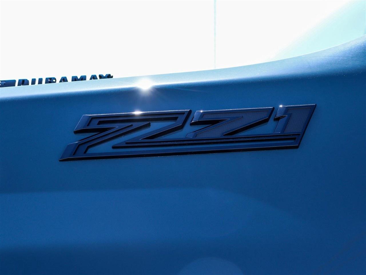 2026 Chevrolet SILVERADO 2500HD 4WD Crew Cab Standard Box LT Photo
